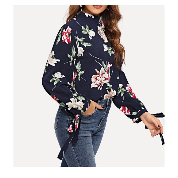 Blue Floral Long Sleeve Knot Detail Blouse - Picture 4 of 5